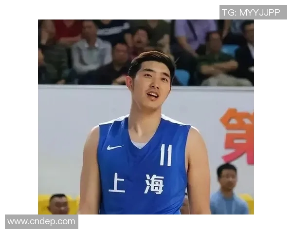 吴冠希：从篮球场上的拼搏到人生舞台的绽放，探索他的成长与梦想之路