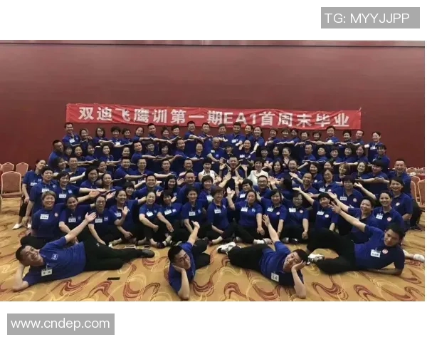 TES的蜕变之旅：从挑战者到世界冠军的荣耀之路